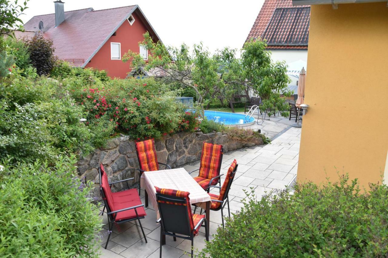 Villa Rosa Pfreimd Exterior photo